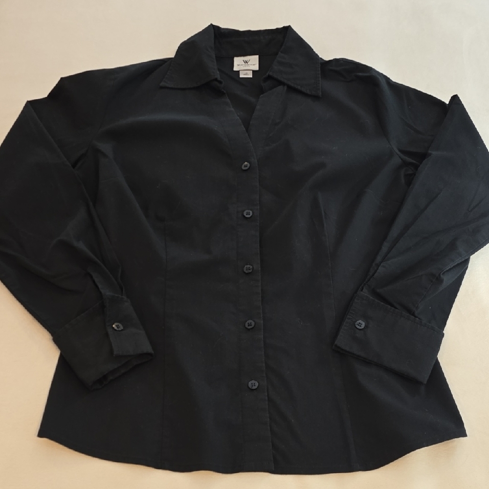 Worthington Black Button Down Shirt